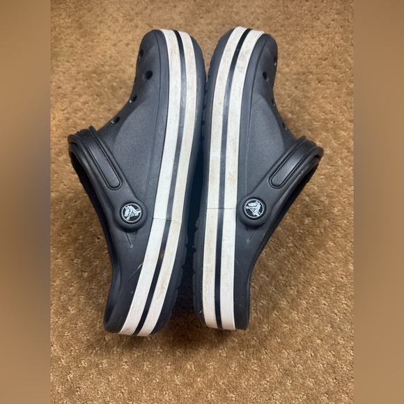 Crocs - Picture 7 of 10